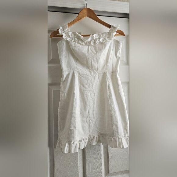 Showpo White Off the Shoulder Sleeveless Sheath Dress - Picture 2 of 9